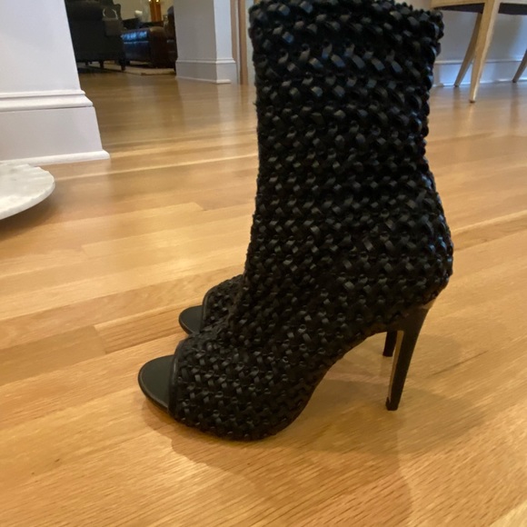 Zara Womens Black Open Toe Woven Fitted Ankle Boots w Stiletto Heels / Size 10 - Picture 2 of 15